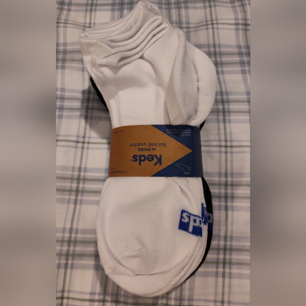 NWT! Keds Quarter Socks (10ct) (Black & White)